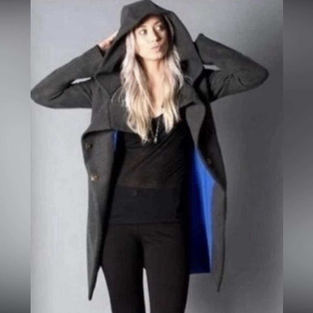 Betabrand Women S All Day Coat Charcoal Gray Hood Mock Neck Pocket Melissa Fleis